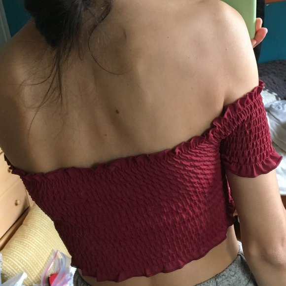 Off the Shoulder Smocked Top - Picture 4 of 4